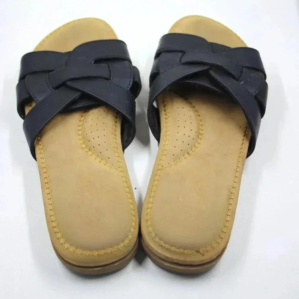 Cliffs by White Mountain Women's Open Toe Black Slide Sandal Size 7.5M